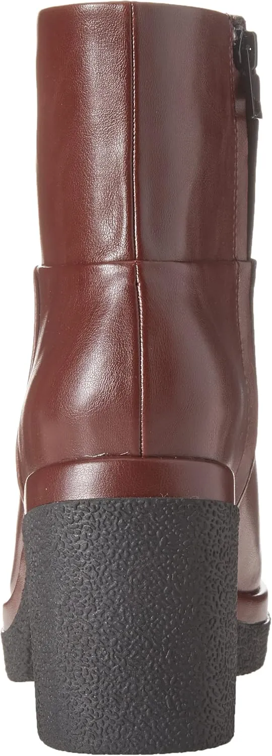 Amazon Essentials Women's Platform Ankle Bootie