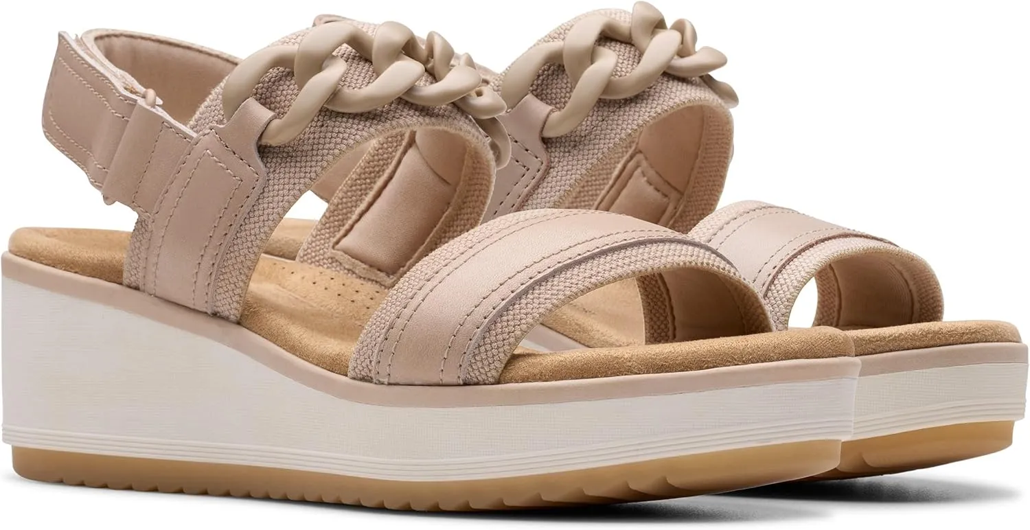Clarks Women's Wrenly Eve Wedge Sandals