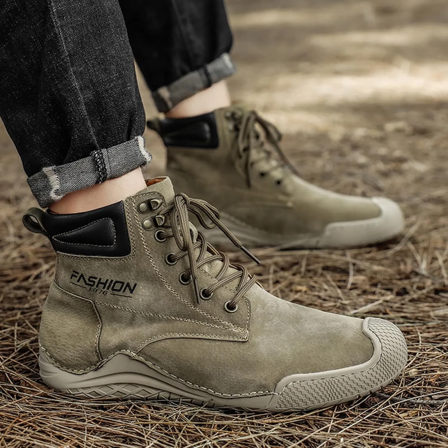 DirraBra Men's Retro Leather High Top Hiking Sneakers Fashion Warm Fur Lined Outdoor Waterproof Non-Slip Traing Snow Chukka Boots