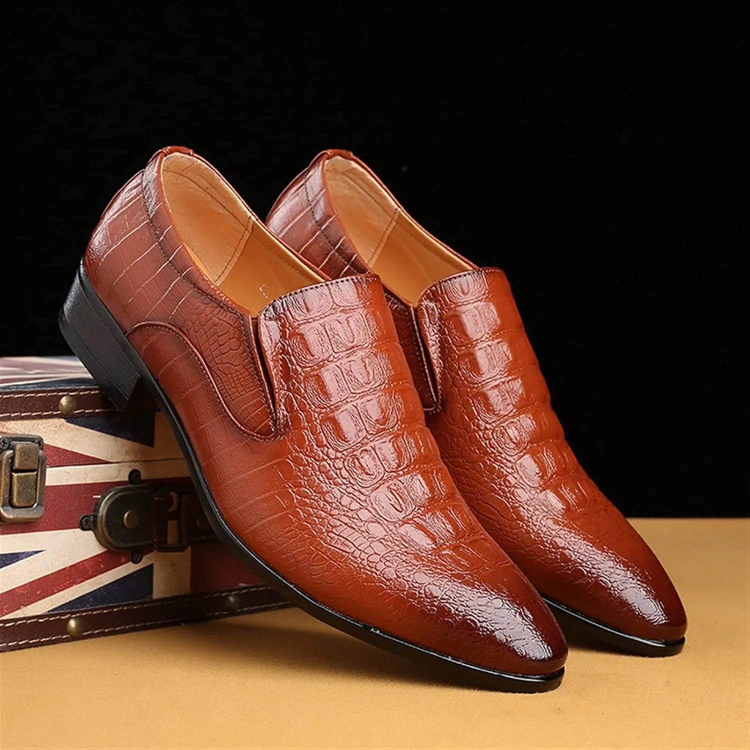 Formal Business Loafers for Men Casual Crocodile Embossed Oxford Shoes Slip on Faux Leather Burnished Pointed Toe Dual Elastic Band Block Heel Casual