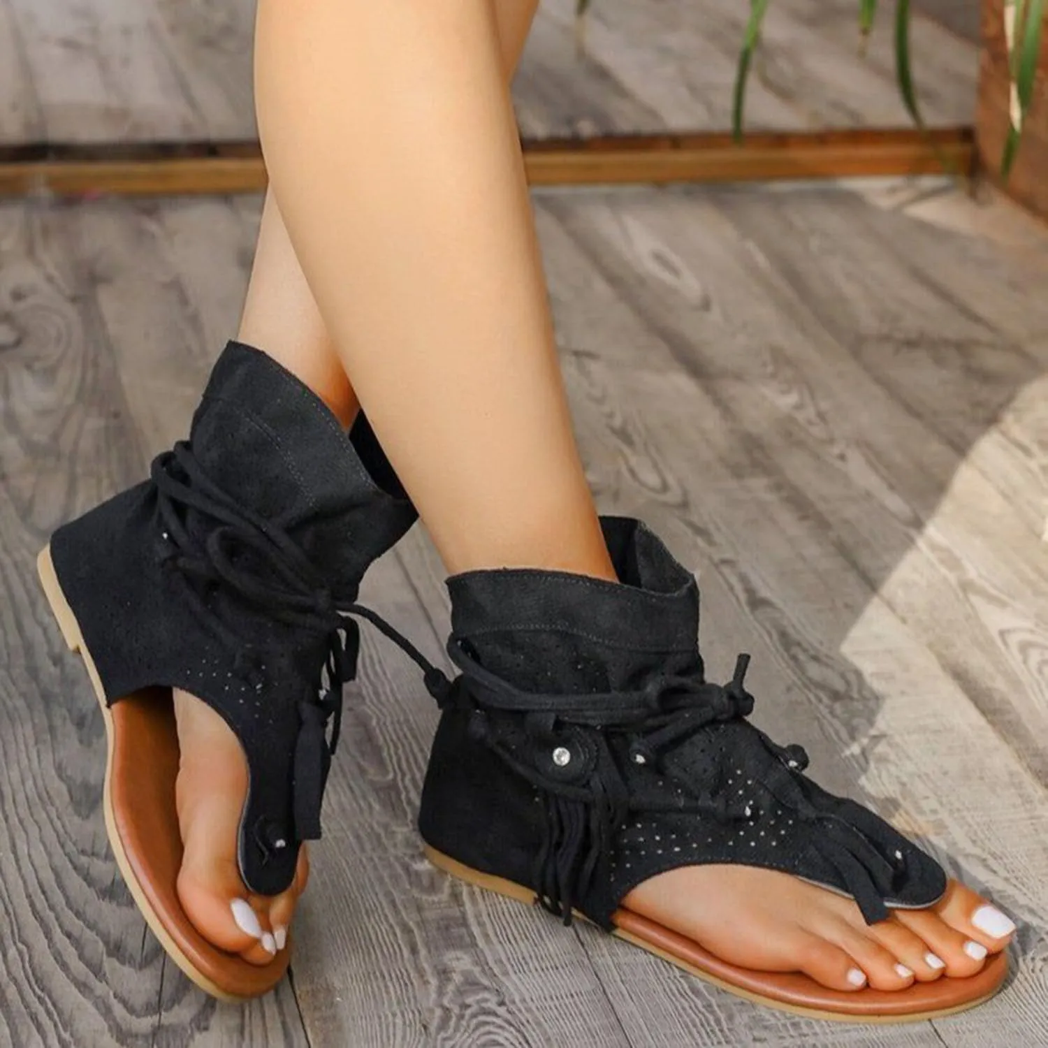 JITUUE Women's Flat Sandals Retro Bohemian Gladiator Fringe Tassel Sandal Ankle Boots Summer Casual Flat Clip Comfortable T-Strap Roman Beach Shoes