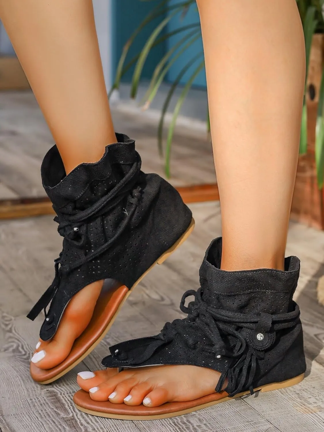 JITUUE Women's Flat Sandals Retro Bohemian Gladiator Fringe Tassel Sandal Ankle Boots Summer Casual Flat Clip Comfortable T-Strap Roman Beach Shoes