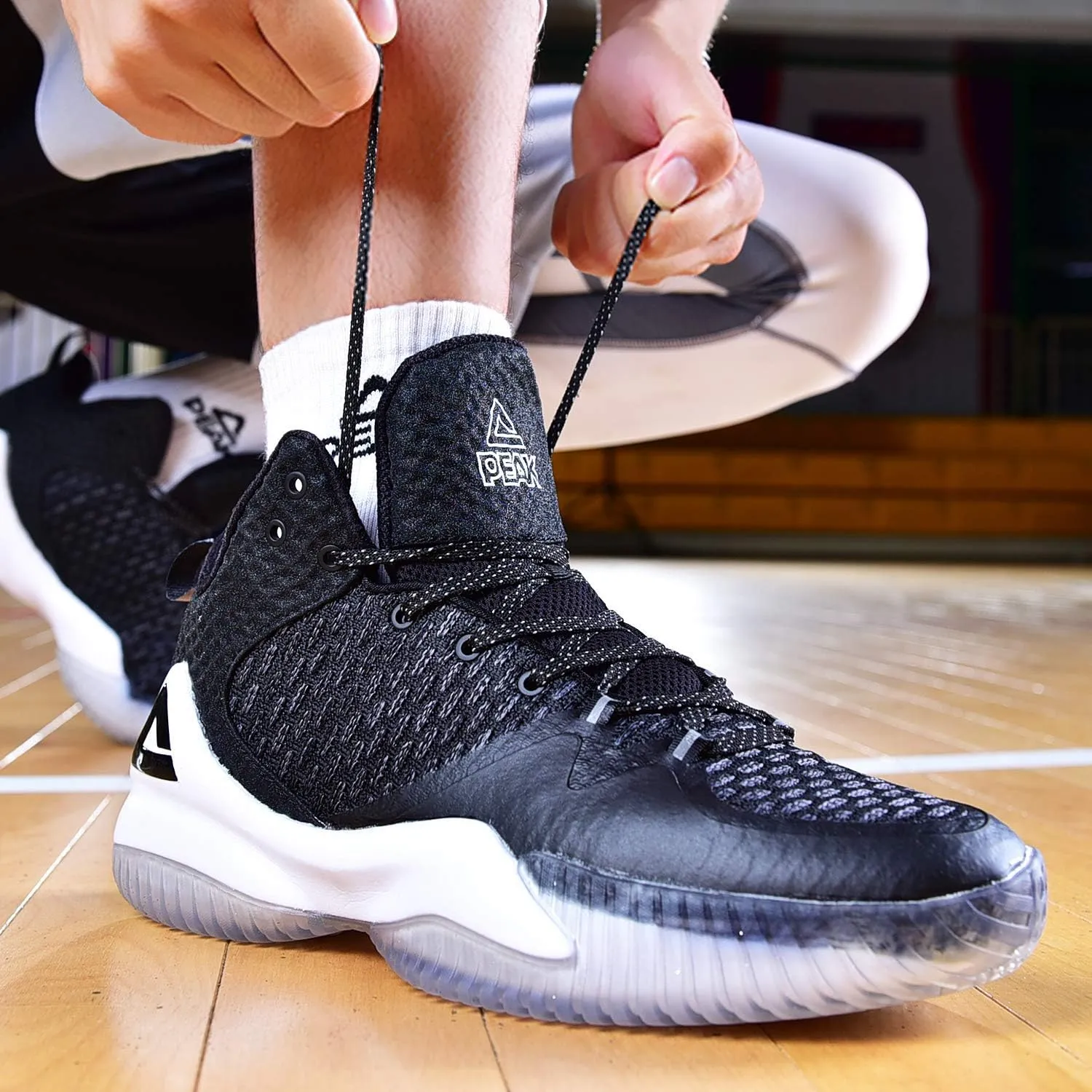 PEAK High Top Mens Basketball Shoes Streetball Master Breathable Outdoor Sneakers Cushioning Shoes for Fitness