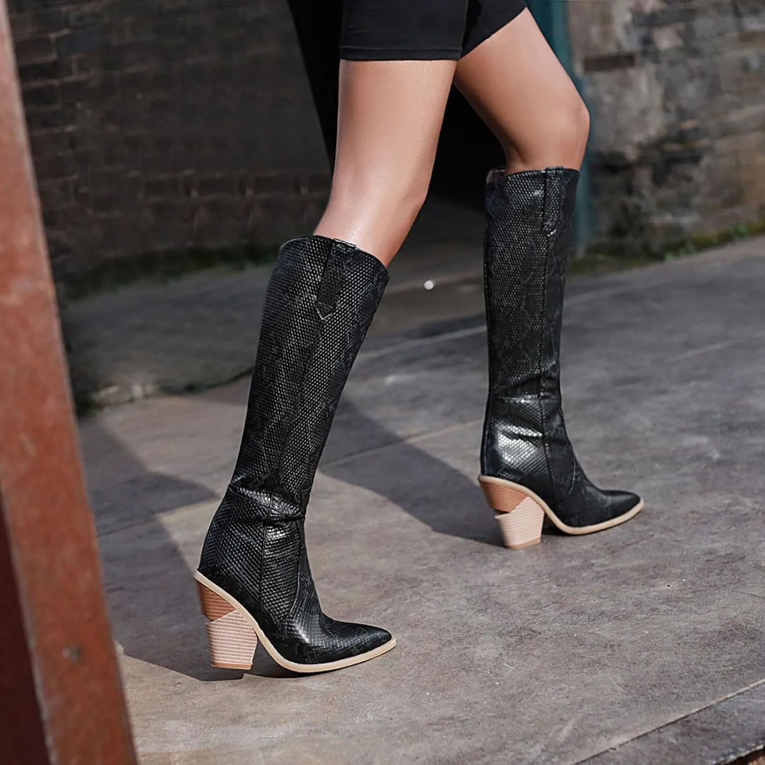 Snake Print Knee High Boots for Women Chunky Heel Pointed Toe Cowboy Boots Sexy Western Snakeskin Cowgirl Boots