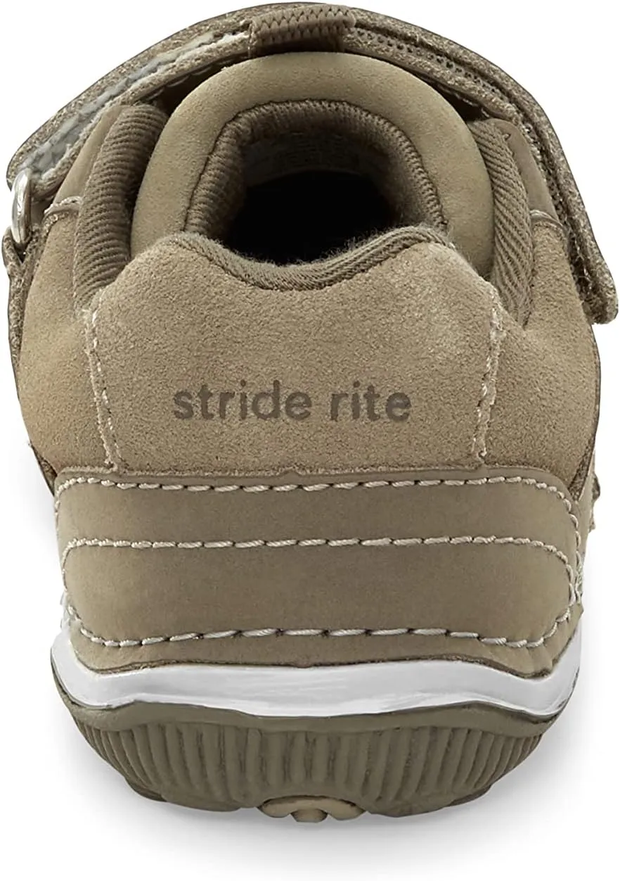 Stride Rite Unisex-Child SRT Wes Sneaker