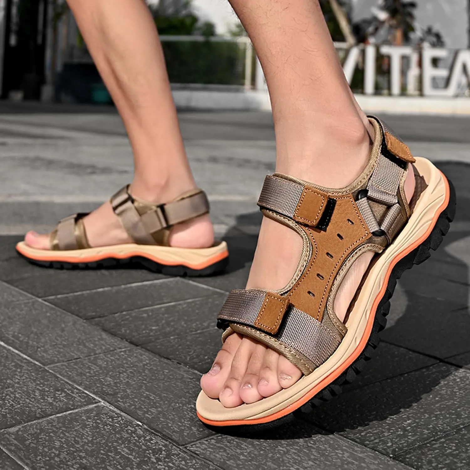 Summer men's cowhide fashionable beach sandals with breathable comfortable anti slip wear-resistant and lightweight sandals