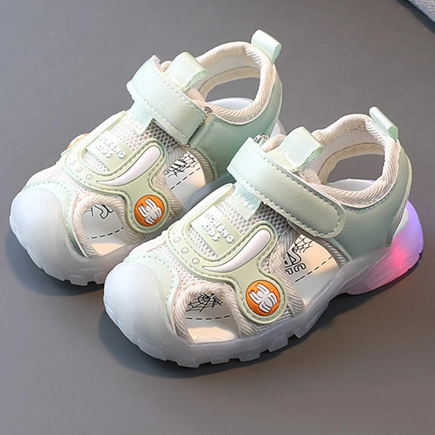 Toddler Boys Light Up Sandals Closed Toe Breathable Non Slip Kids Girls Beach Sandals Soft Sole Summer Outdoor