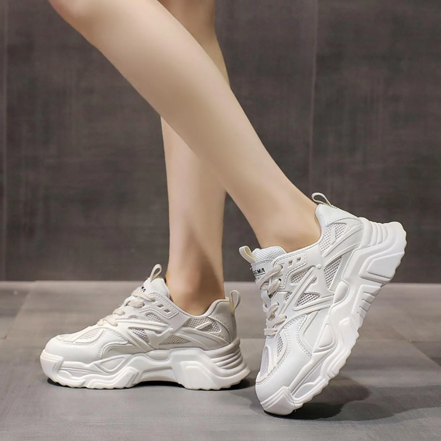 Women 's Fashion Breathable Mesh Chunky Platform Lace Up Sneakers Casual Soft Thick Dad Shoes Retro Running Walking Tennis Shoes